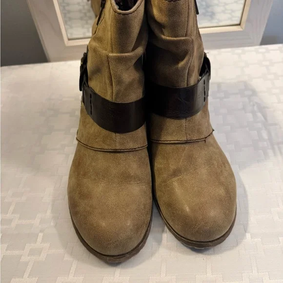 Brown Ankle Boots with Buckle Detail - Picture 4 of 5